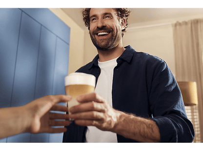 PHILIPS 3300 Series EP3321/40 — Cafetera superautomática, 1500 W, Negro, Tecnología AquaClean, 2 tazas