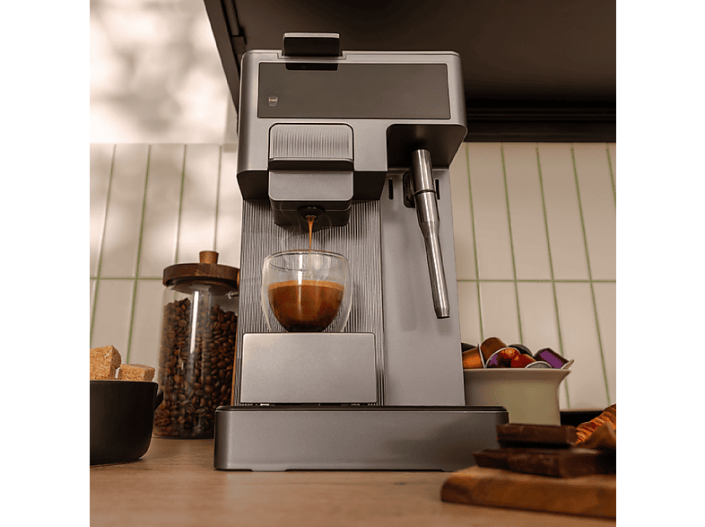 CECOTEC 1852_FREESTYLE LATTE — Cafetera de cápsulas, 1350 W, Multicolor, 20 bar, 400 ml